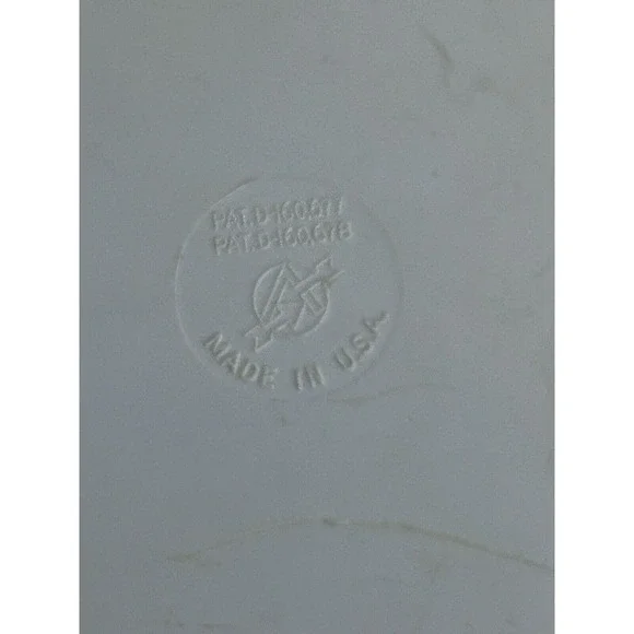 Bulova Resin Dolly Madison White And Blue Collection Box Box Only - Picture 8 of 13